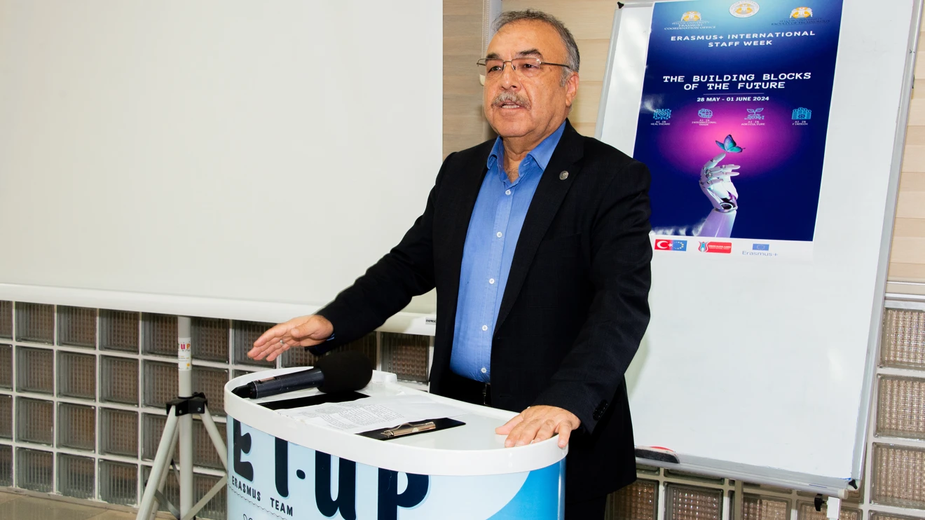 11 ülkeden araştırmacılar Selçuk Üniversitesinde bir araya geldi